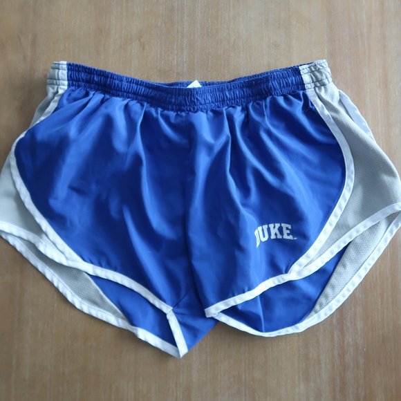 SOFFE RUNNING SHORTS SIZE 6 DUKE
